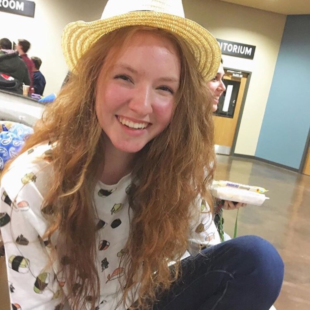 Meet your Posher, Carlee
